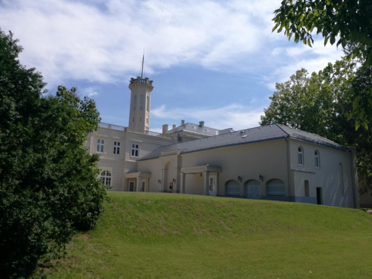 Апартаменти Zempleni Szello Vendeghaz Vilyvitany